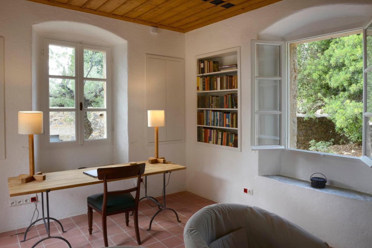 Patrick & Joan Leigh Fermor House Acomodação com café da manhã Kardamyli Exterior foto